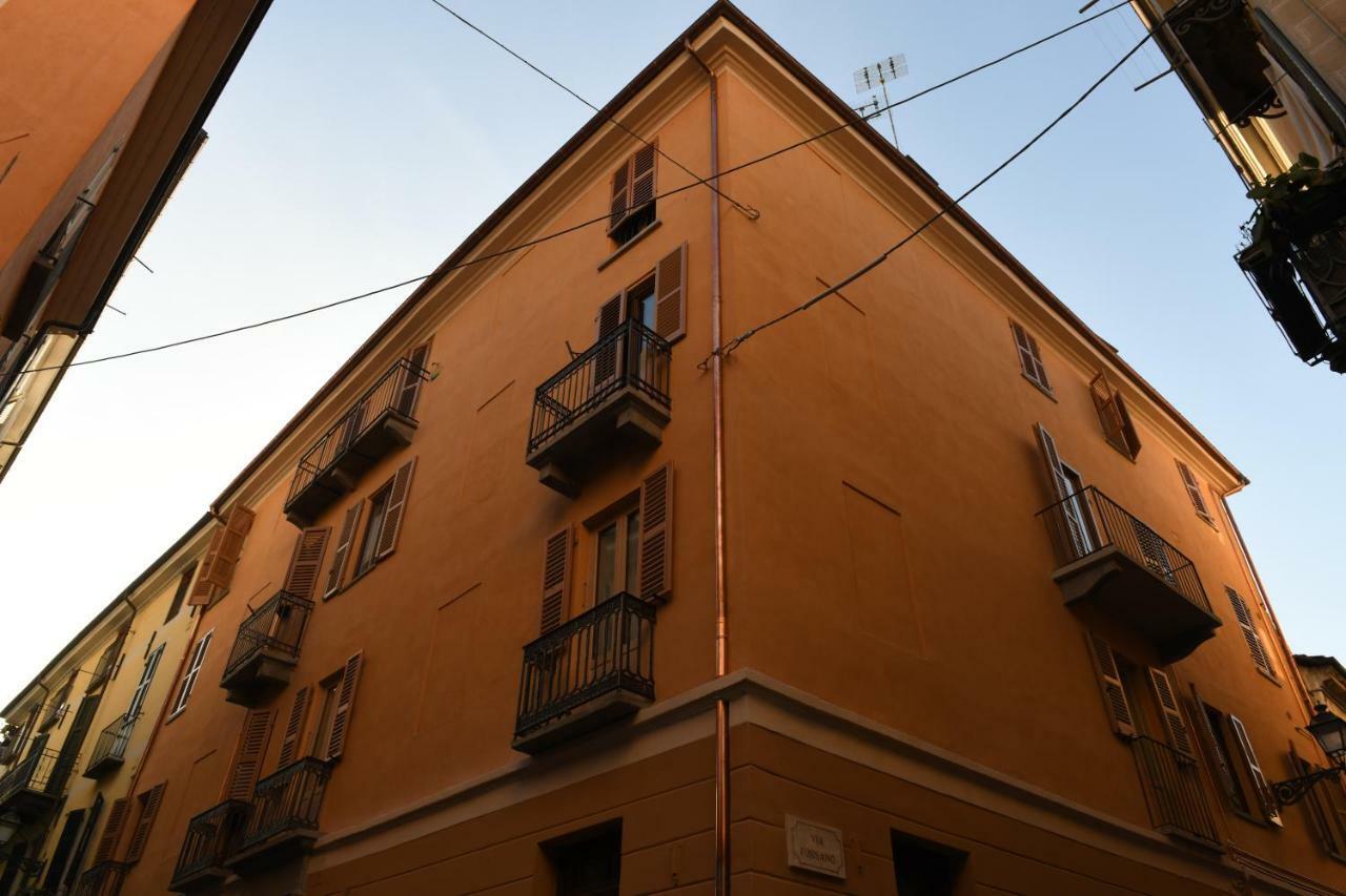 La Casa Di Eva Apartment Cuneo Ngoại thất bức ảnh