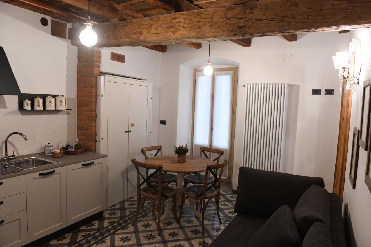 La Casa Di Eva Apartment Cuneo Ngoại thất bức ảnh